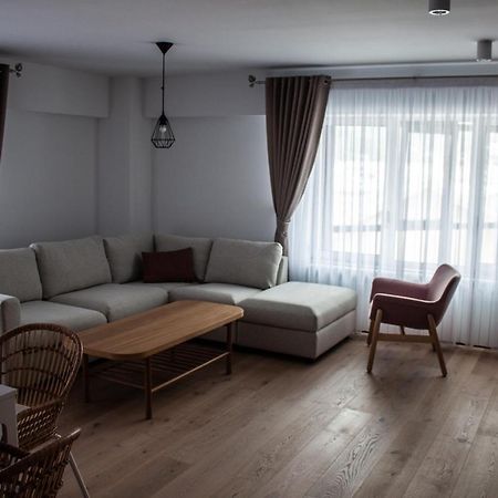 بياترا نام Eurocomfort Apartments المظهر الخارجي الصورة