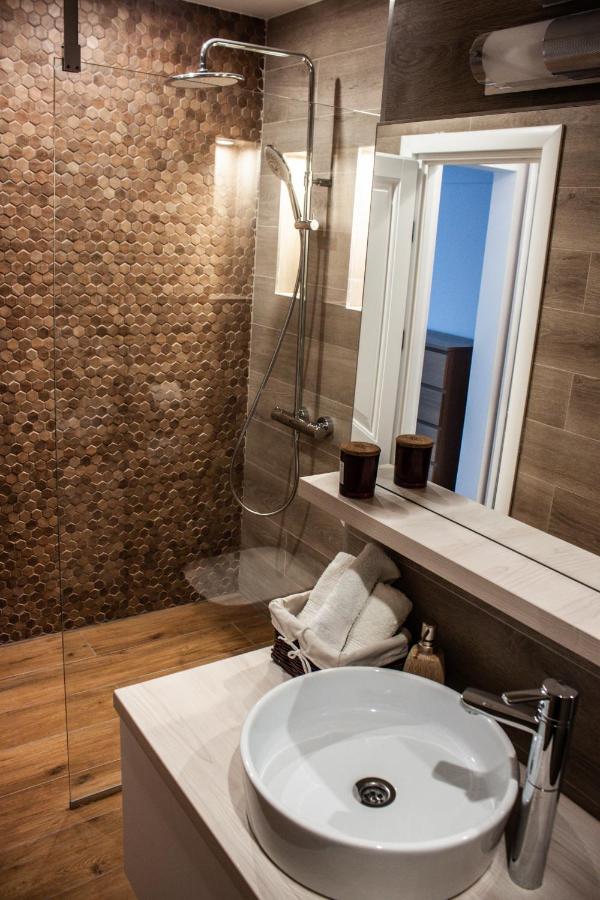 بياترا نام Eurocomfort Apartments المظهر الخارجي الصورة
